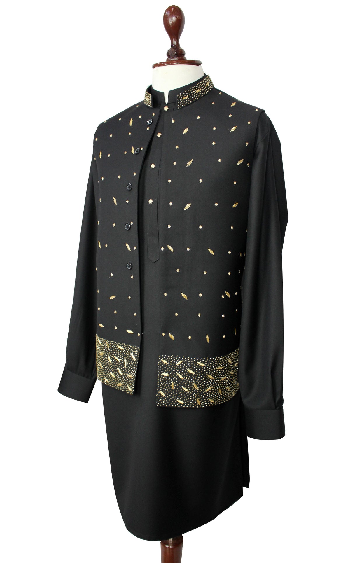 Men’s Black Shalwar Kameez with Waistcoat – Pakistani Traditional Outfit for Eid, Weddings & Formal Events